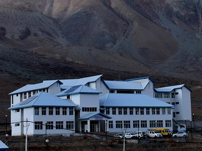 gujarat-centre-opens-at-Ladakh-University